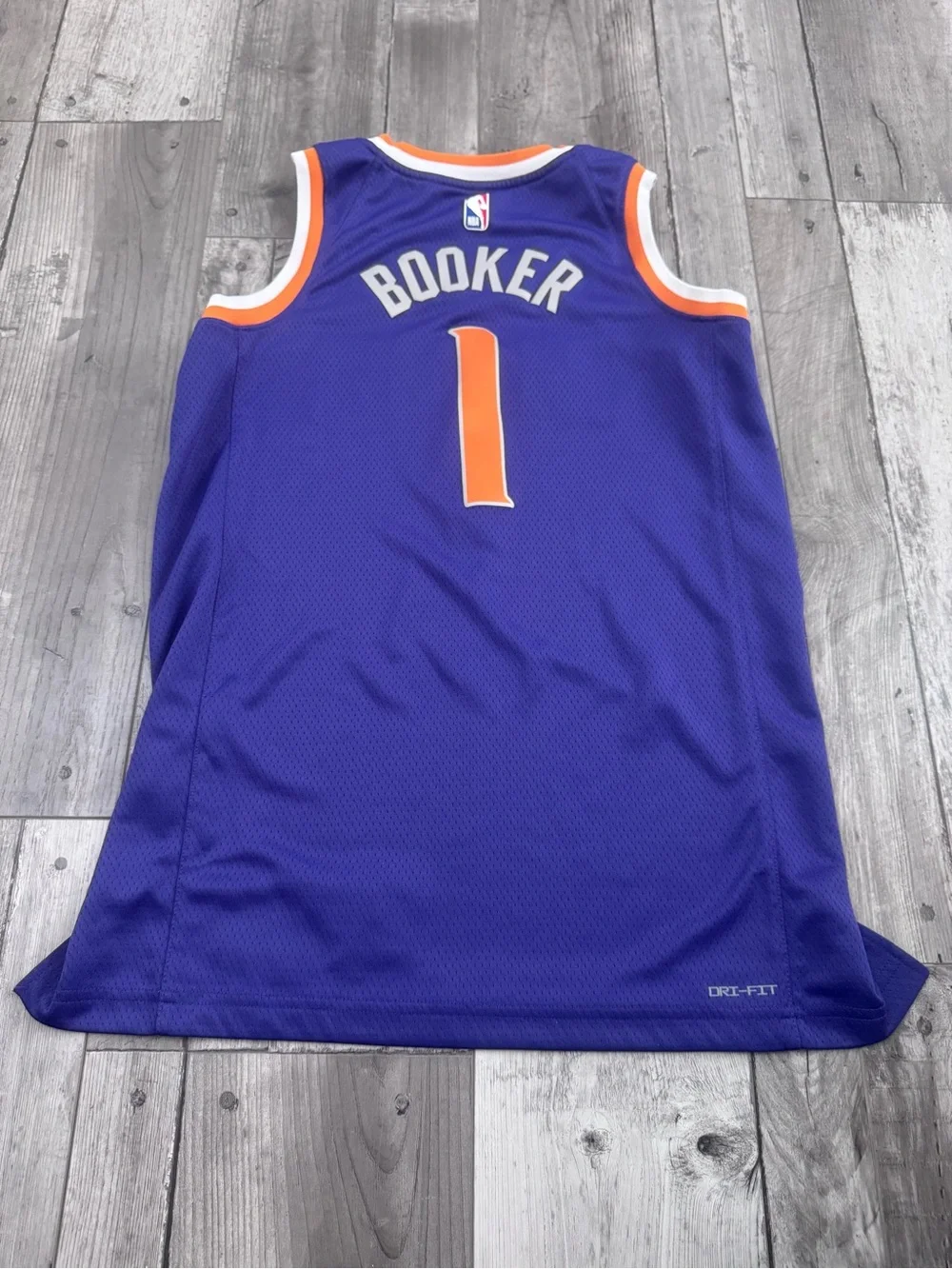Nike Phoenix Suns Devin Booker Jersey Nike Adult Swingman Purple Small Icon